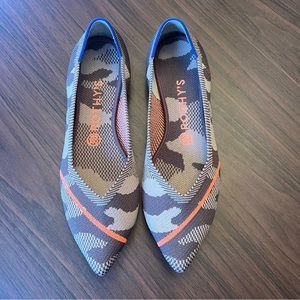 Rothy’s Points in Taupe Camo